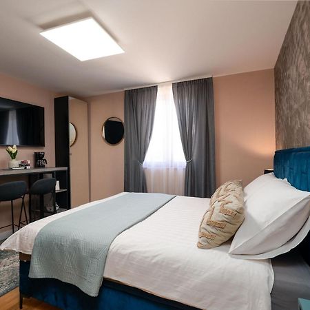 Sapphire Studio Apartment With Free Private Parking دوبروفينك المظهر الخارجي الصورة