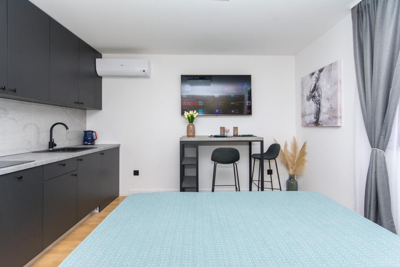 Sapphire Studio Apartment With Free Private Parking دوبروفينك المظهر الخارجي الصورة