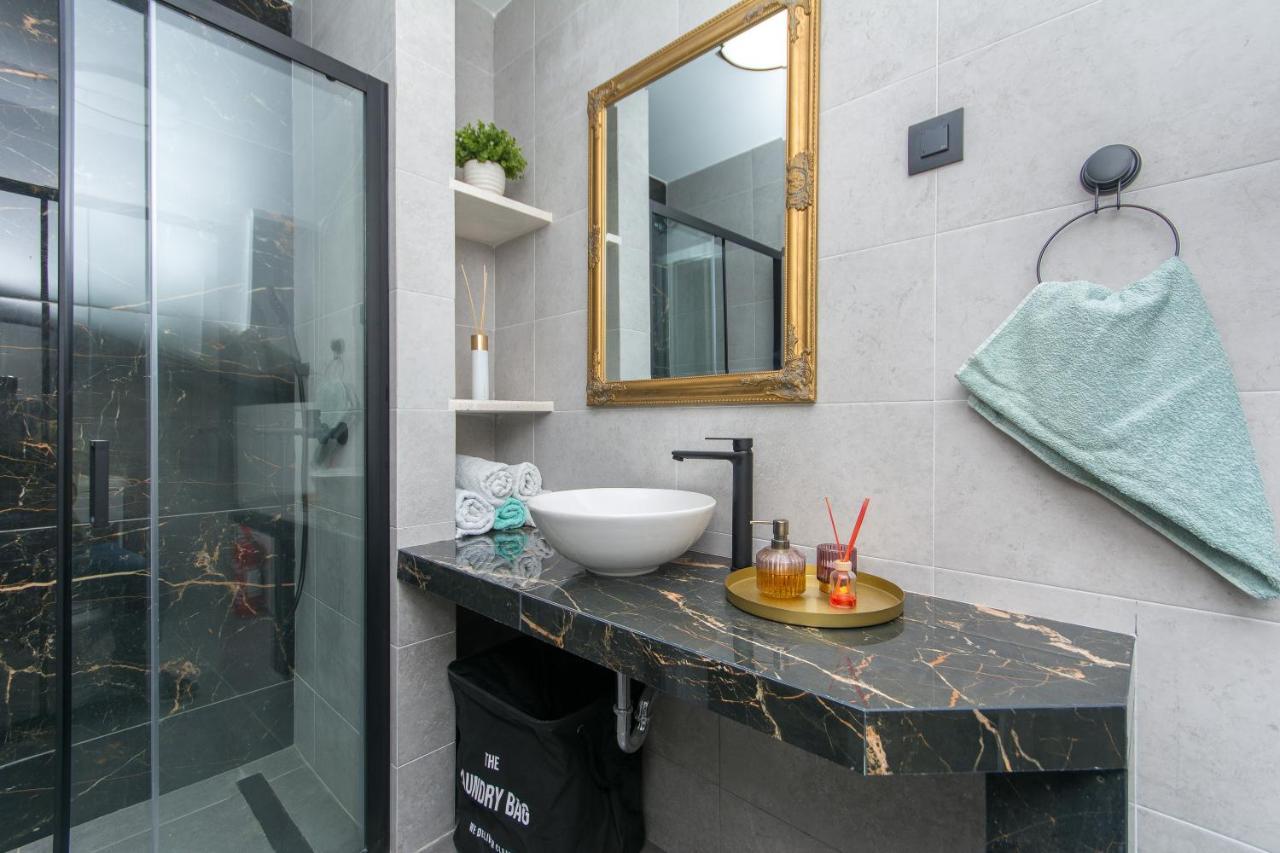 Sapphire Studio Apartment With Free Private Parking دوبروفينك المظهر الخارجي الصورة