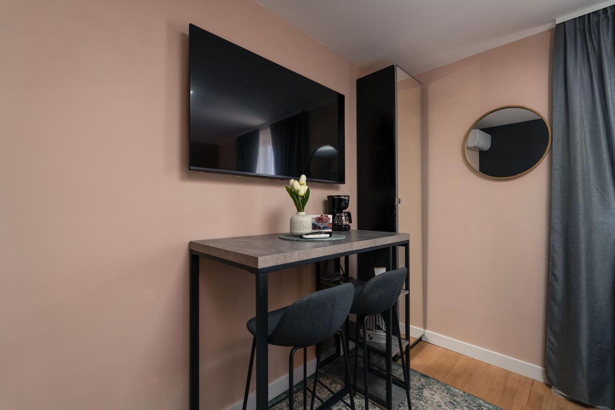 Sapphire Studio Apartment With Free Private Parking دوبروفينك المظهر الخارجي الصورة